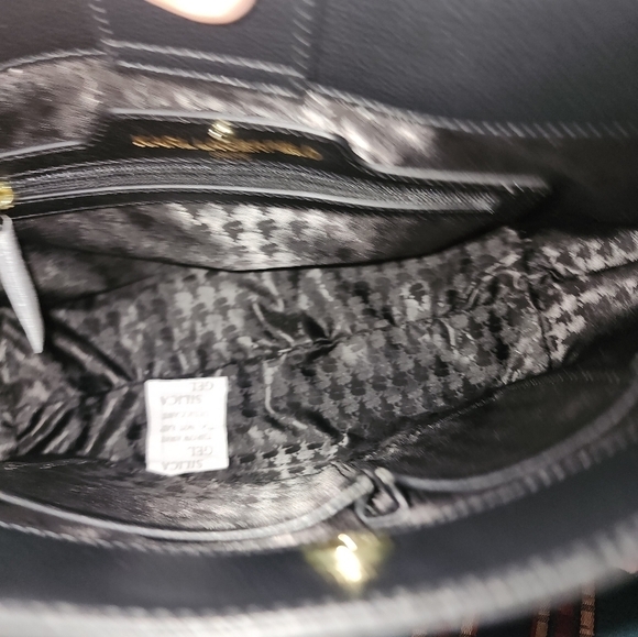 Nwt KARL LAGERFELD PARIS